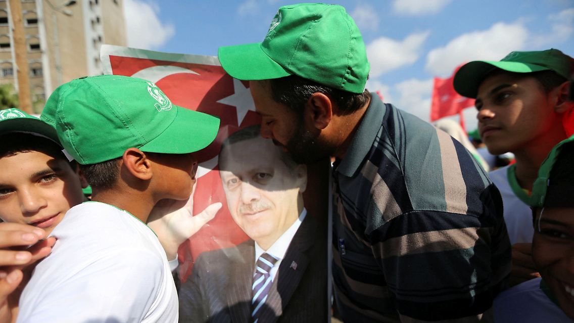 Küsse für Erdogan in Khan Younis, Gaza.