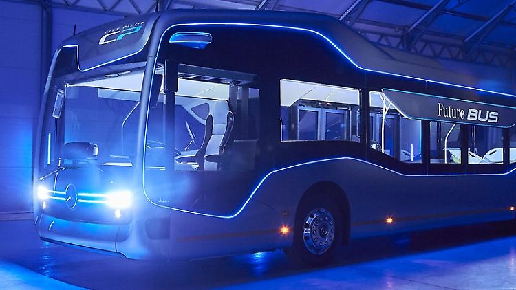 Wenn es nach dem Willen von Mercedes geht, dann könnte der "Stadtbus der Zukunft" bereits ab 2020 auf öffentlichen Straßen rollen.
