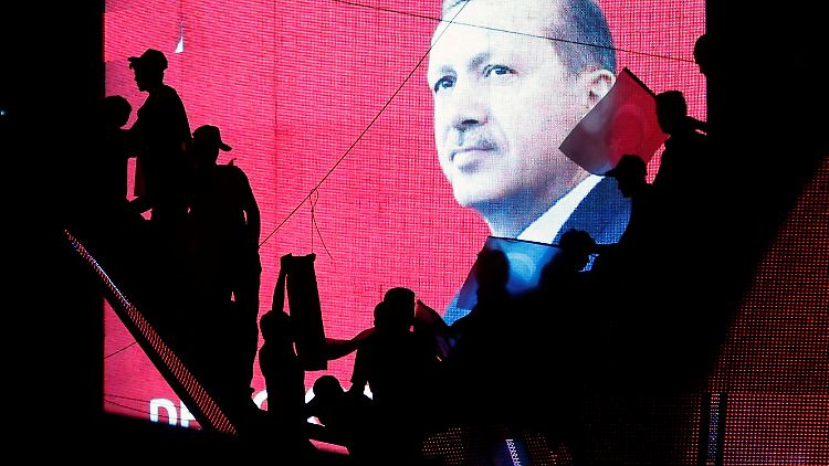 Die Einführung der Todesstrafe hätte für die Türkei radikale Konsequenzen. Dennoch wird sie von der Regierung in Ankara in Betracht gezogen.