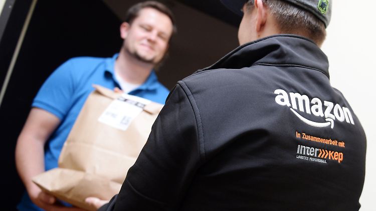 Auch Amazon liefert nun Lebensmittel bis an die Haustür.