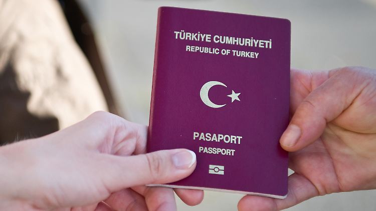 Staatsbürger, die die Türkei verlassen wollen, müssen künftig einige Nachweise erbringen.