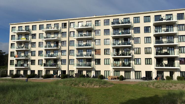 Appartments mit unverbautem Meerblick: Diese Perspektive macht den Bau in Prora für viele attraktiv.