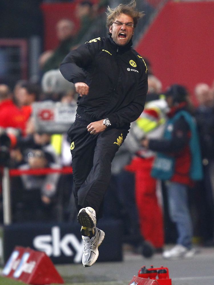Dortmunds Trainer Jürgen Klopp kehrte an seine alte Wirkungsstätte zurück und genoss den Sieg.