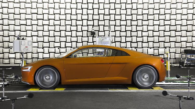 Wie soll eine Elektro-Audi klingen? Ingenieur Kunkel hat schon konkrete Vorstellungen.