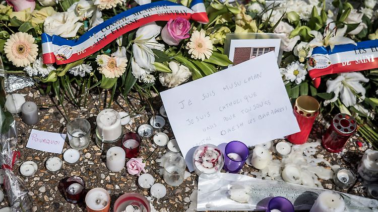 Der Opfer von Terroranschlägen zu gedenken, ist in Frankreich mittlerweile trauriger Alltag.