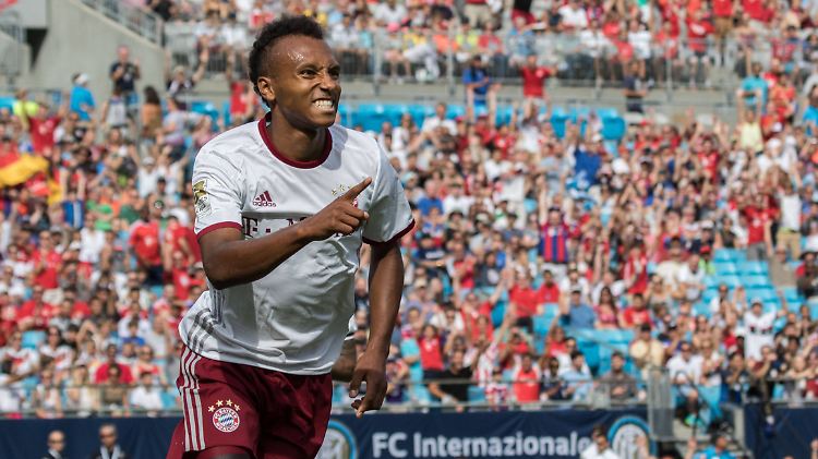 Julian Green macht in den USA ordentlich Werbung für sich.