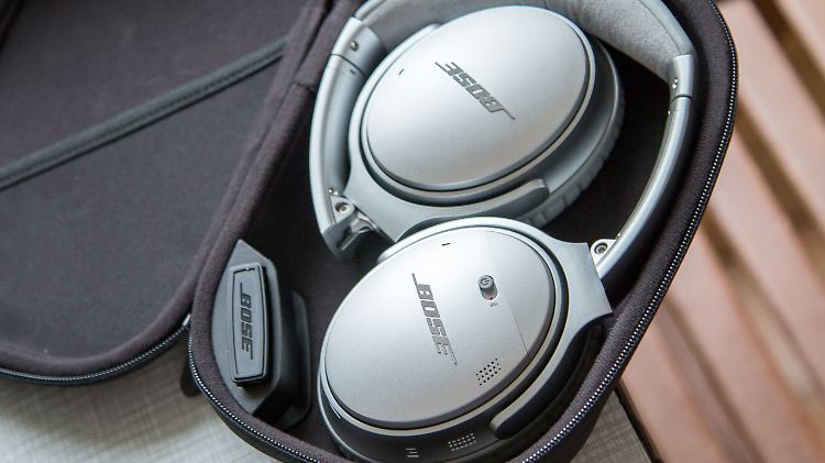 Boses QuietComfort 35 bietet ANC erstmals auch ohne Kabel.