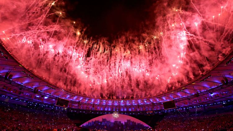 Die Feier zur Eröffnung der Olympischen Spiele in Rio de Janeiro endete mit einem großen Feuerwerk.