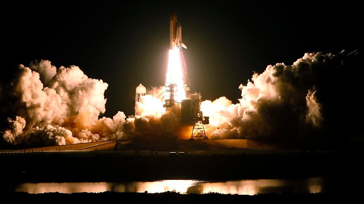 Die Discovery beim Start im April 2010.