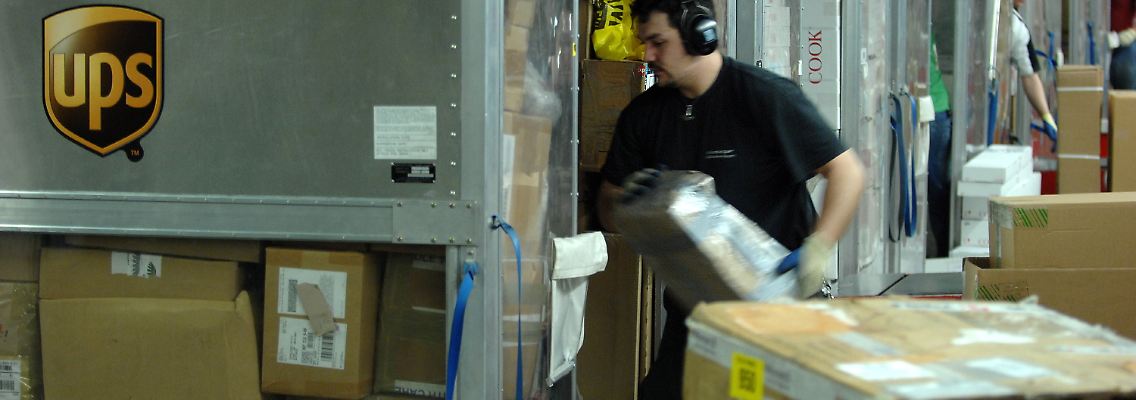 Die in England entdeckte Paketbombe wurde am Flughafen Köln/Bonn umgeladen.