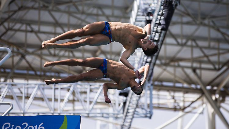 Patrick Hausding und Sascha Klein wollen zumindest eine olympische Medaille - als haushohe Goldfavoriten gehen die Chinesen an den Start.