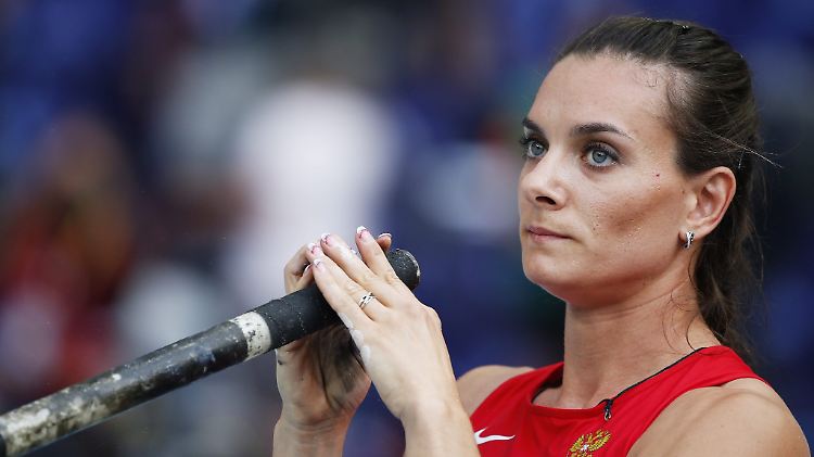 Ausnahme-Stabhochspringerin Issinbajewa will nach Rio reisen.