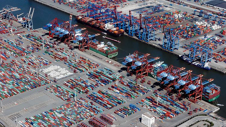 Das Containerterminal Eurogate in Hamburg.
