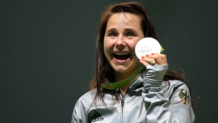 Tatsächlich Silber: Monika Karsch.