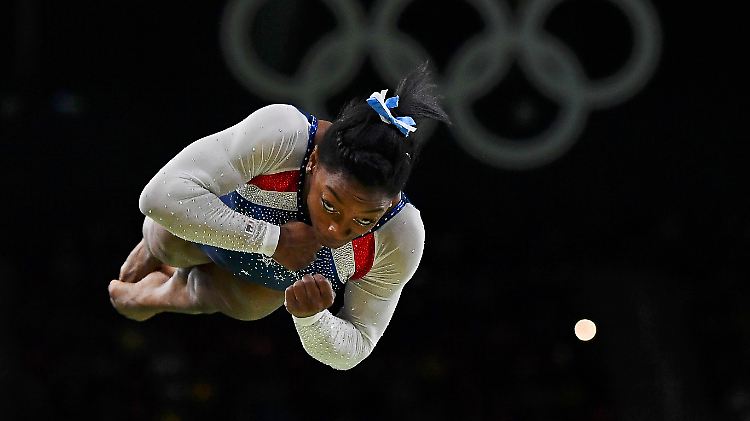 Sie setzt neue Maßstäbe: Simone Biles überragt im Turnen.