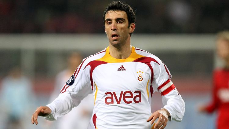 Zuletzt kickte Sükür für Galatasaray Istanbul. 