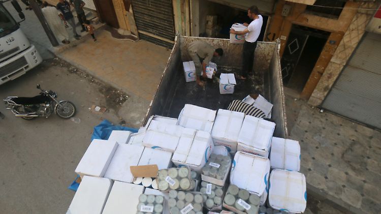 Durch die humanitären Korridore kommt nicht genug Hilfe in Aleppo an.