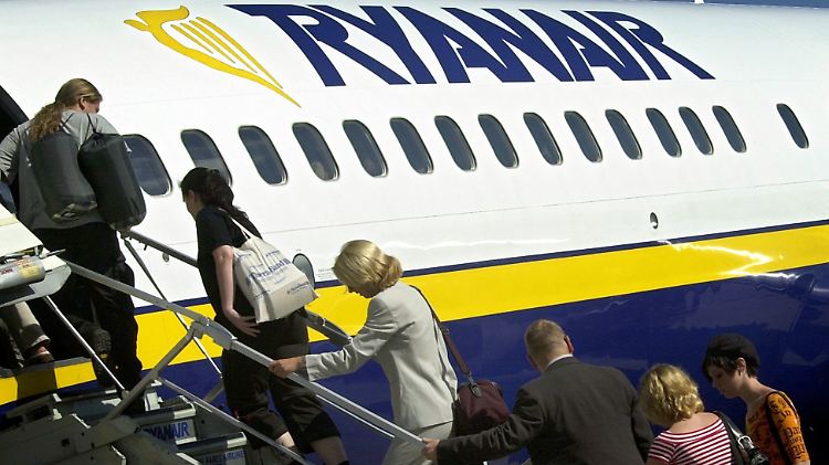 Ryanair will Aer Lingus übernehmen.