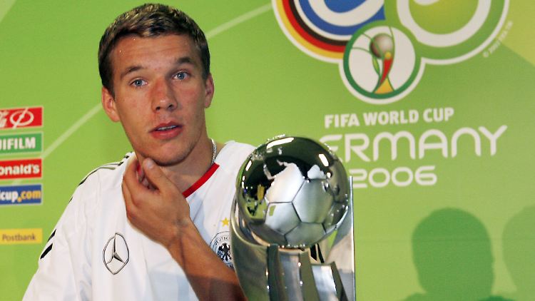 Spezialist für Pressekonferenzen: Lukas Podolski bei der Weltmeisterschaft 2006.