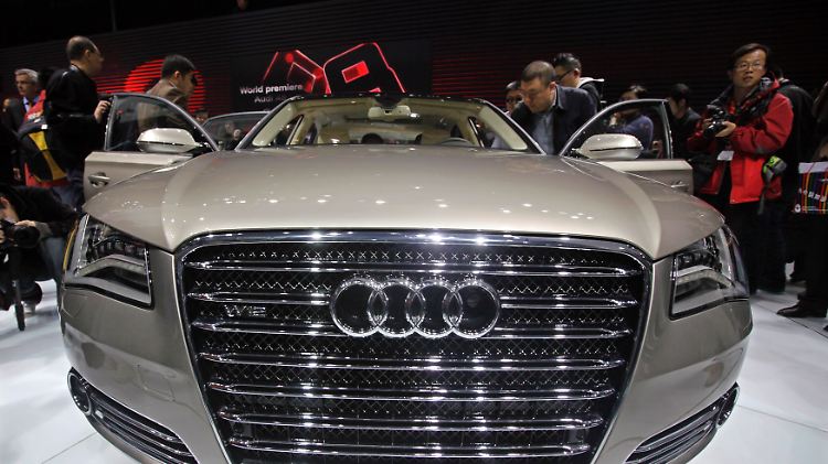 Weltpremiere des Audi A8 Langversion auf der Motorshow in Peking: Der chinesische Markt sorgt bei den deutschen Autobauern für ungeahnte Höhenflüge.