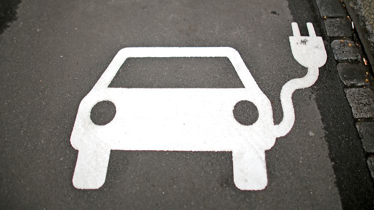 Stromer bevorzugt: Norwegen plant radikalen Schritt.