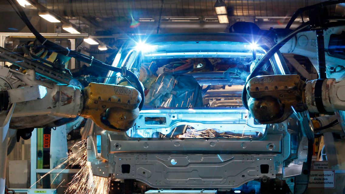 Produktion bei Volkswagen in Wolfsburg.