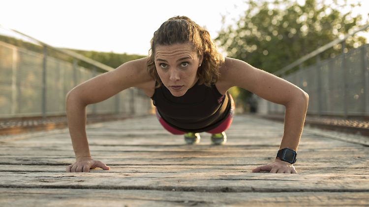 Keine Müdigkeit vorschützen - die "22 Pushup Challenge" wartet.