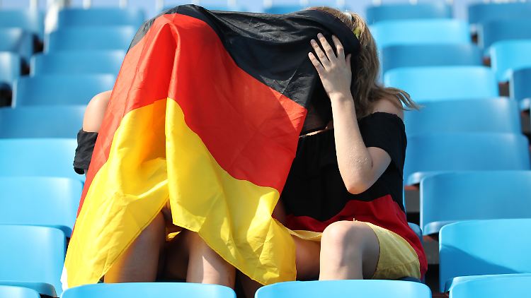 Auch die deutschen Hockey-Fans können das Aus im Halbfinale kaum fassen.