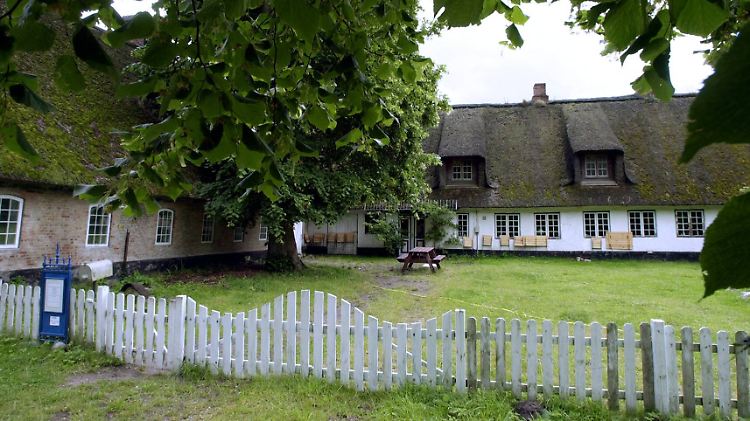 Das Rio-Reiser-Haus, das ehemalige Wohnhaus des verstorbenen Künstlers in Fresenhagen (Bild von 2000).