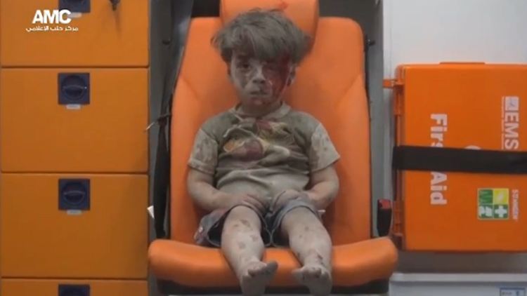 Der Junge soll vier oder fünf Jahre alt sein.