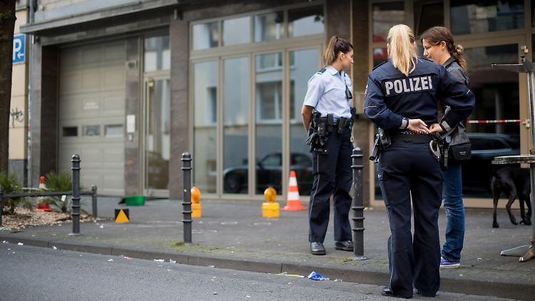 Die Mordkommission ermittelt wegen versuchten Totschlags.        