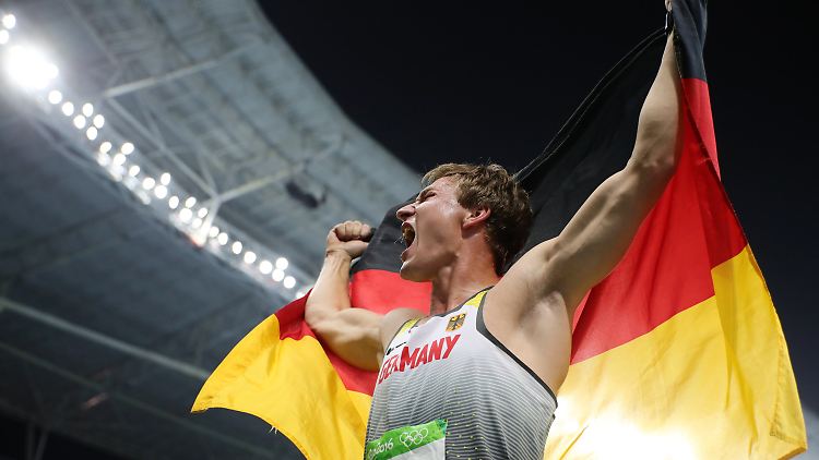 Thomas Röhler beerbt Klaus Wolfermann, der 1972 in München die letzte Goldmedaille für Deutschland im Speerwerfen holte. 