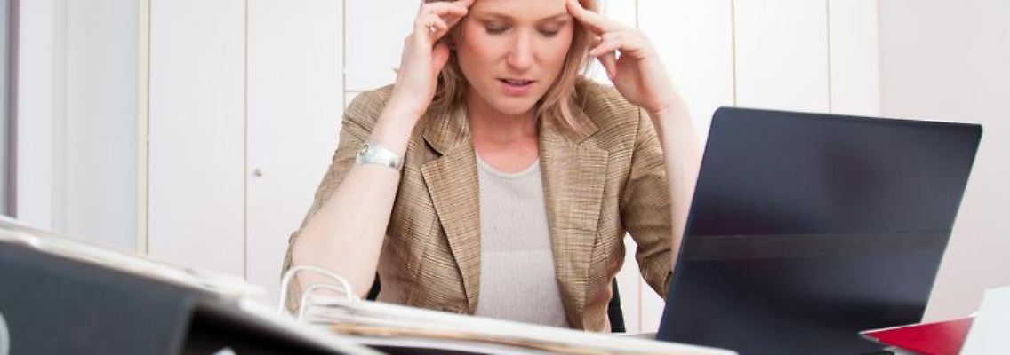 Wer einen Burn-out hatte, fällt nach der Rückkehr in den Job nicht selten in alte Verhaltensmuster zurück. Wichtig ist, Aktivitäten außerhalb der Arbeit wie Hobbys oder Sport nicht wieder zu vernachlässigen. Foto: Christin Klose