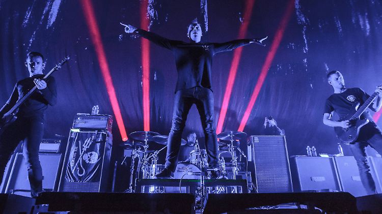 Ihre Tour wollen sie noch beenden, aber die Zukunft der Architects ist ungewiss (Foto von einem Auftritt in Köln im Januar 2016).