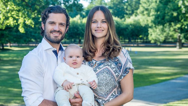 Eine Familie wie im Bilderbuch: Carl Philip, Sofia und der kleine Prinz Alexander.