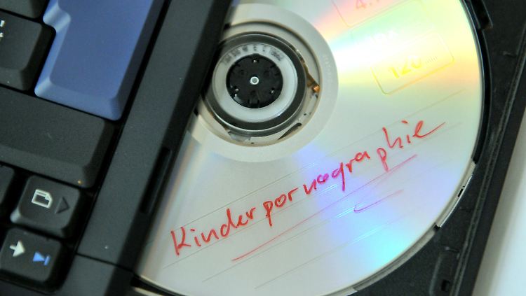 Eine europaweite Polizeiaktion hat Erfolg: Den Ermittlern gelingt ein Schlag gegen Kinderpornografie im Internet.