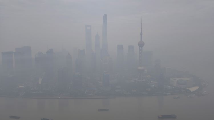 Shanghai wird häufig von Smog heimgesucht.