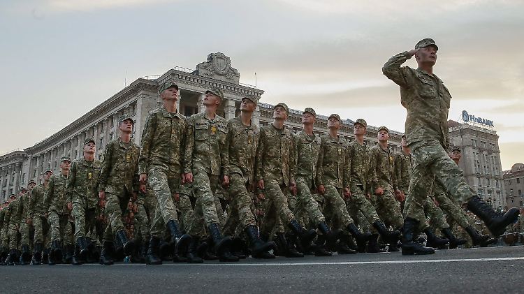 Die Militärparade sollte Stärke gegenüber Russland demonstrieren.