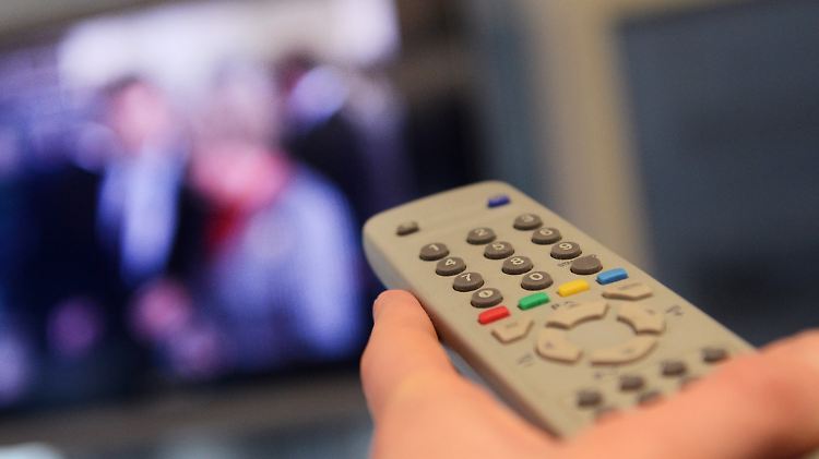 Rausgehen? Warum denn, wenn der Fernseher läuft?