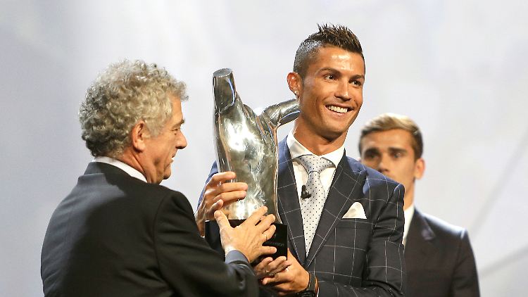 Cristiano Ronaldo ist der zum zweiten Mal nach 2014 der strahlende Gewinner.