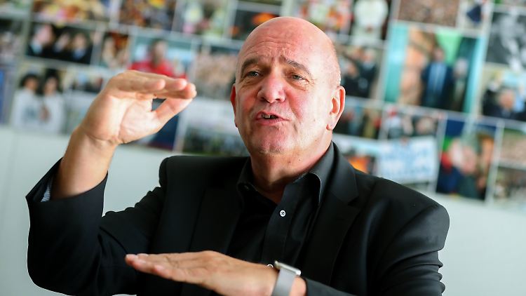Bernd Osterloh steht für die Verhinderung von betriebsbedingten Kündigungen.
