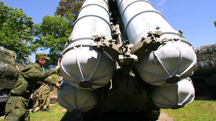 Ein russisches Flugabwehrsystem vom Typ S300.