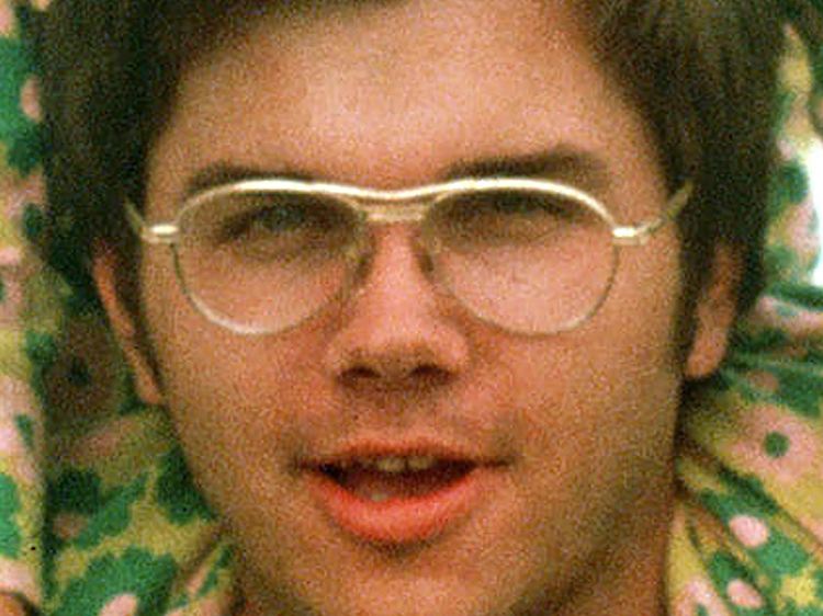 Chapman auf einem Foto von 1975 - fünf Jahre später erschoss er Lennon.