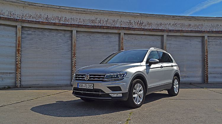 Mit einer völlig neuen optischen Präsenz stellt sich der neue VW Tiguan der Konkurrenz.