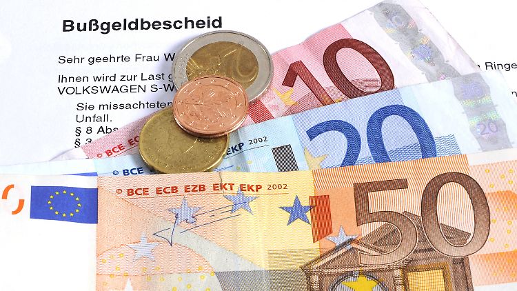 Das beste Mittel um ein Bußgeld zu vermeiden ist, sich beim Fahren an die erlaubte Geschwindigkeit zu halten.     