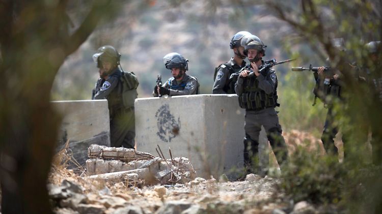 Israelische Soldaten nahe Rammalah.