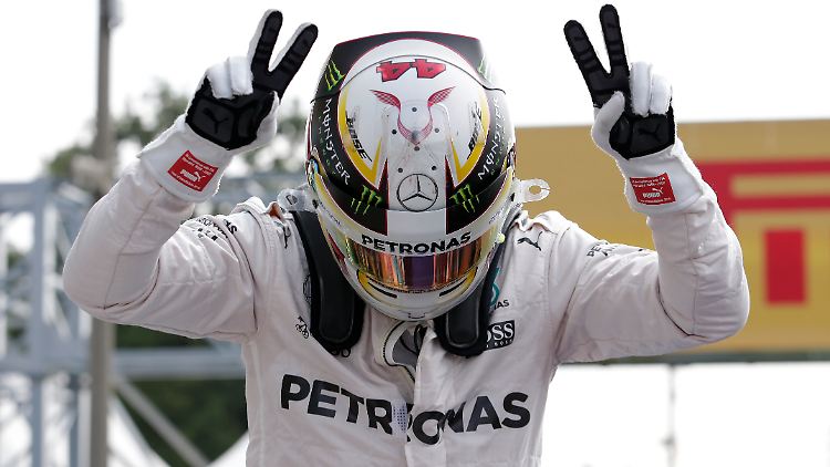 So jubelt Lewis Hamilton nach dem Qualifying in Monza. 