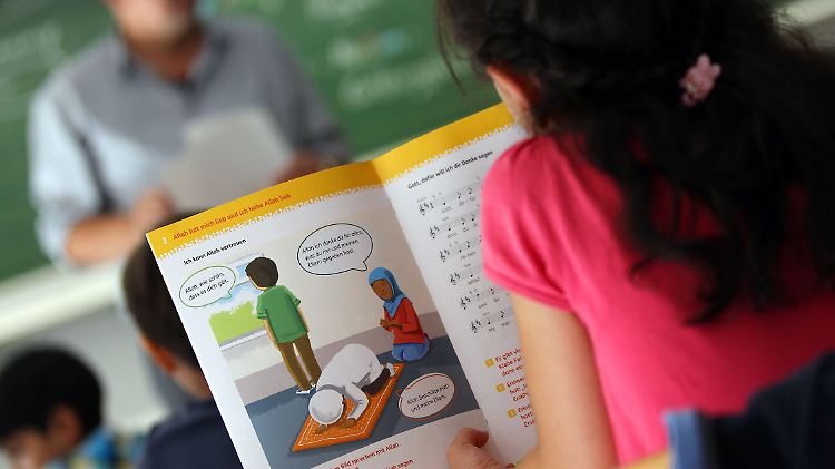 In einer Bonner Grundschule gehört der islamische Religionsunterricht seit 2012 zum Alltag.