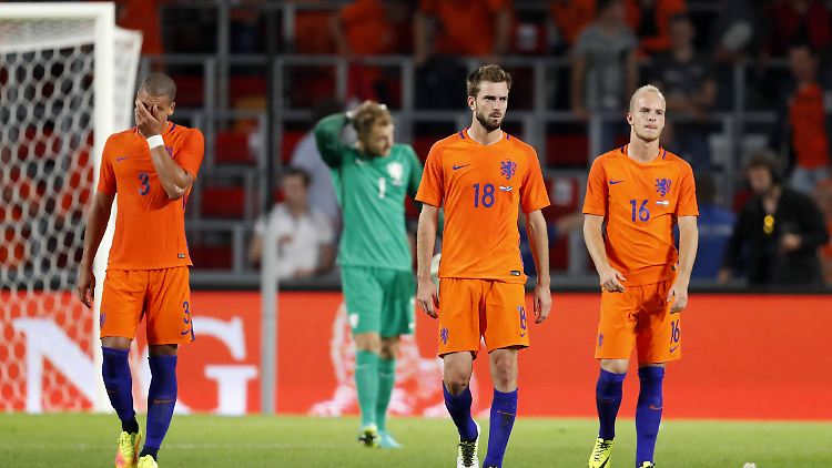 Auch die Stimmung war in der Elftal schon mal besser - das liegt allerdings eine gefühlte Ewigkeit zurück.