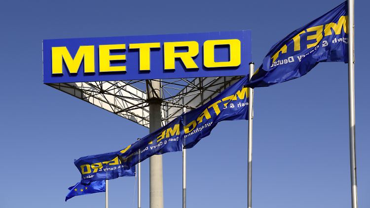 In der Metro AG bleiben MediaMarkt, Saturn, die Großmärkte und das Lebensmittelgeschäft werden ausgegliedert.